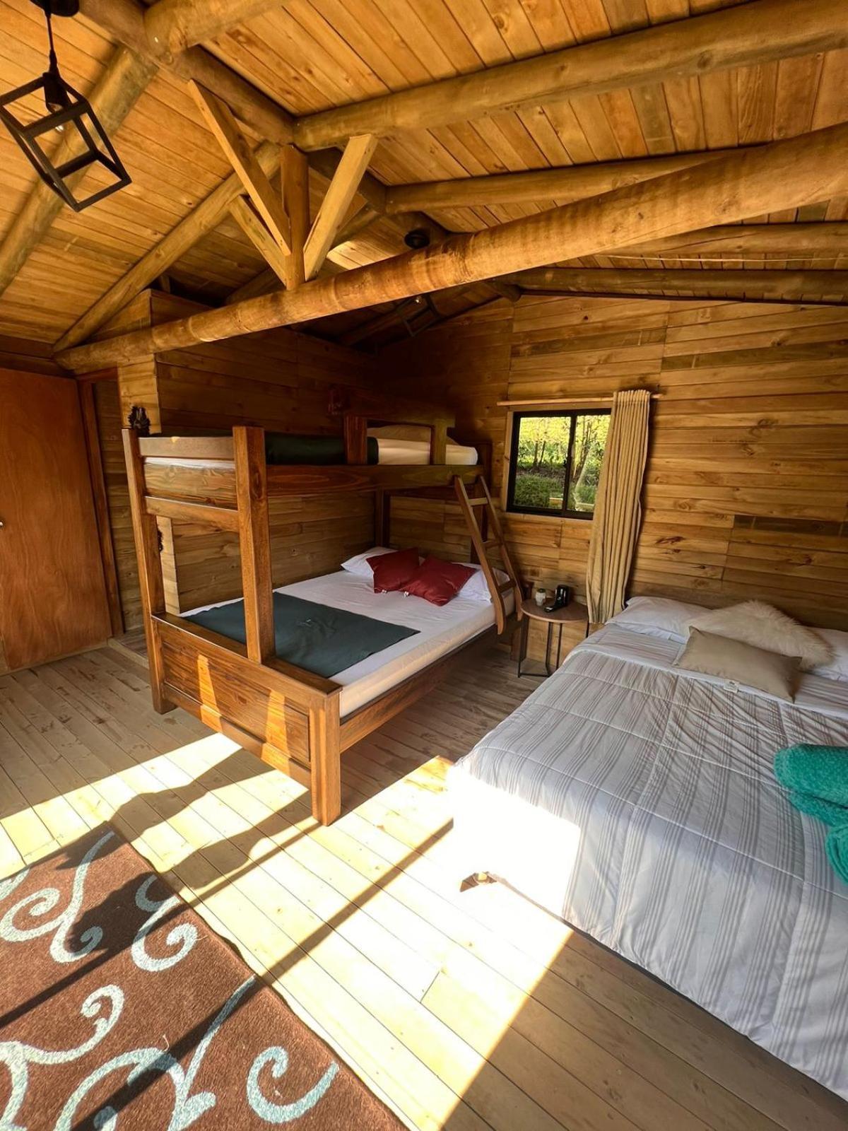 Cardinal Glamping Hotel Guatape Exterior photo