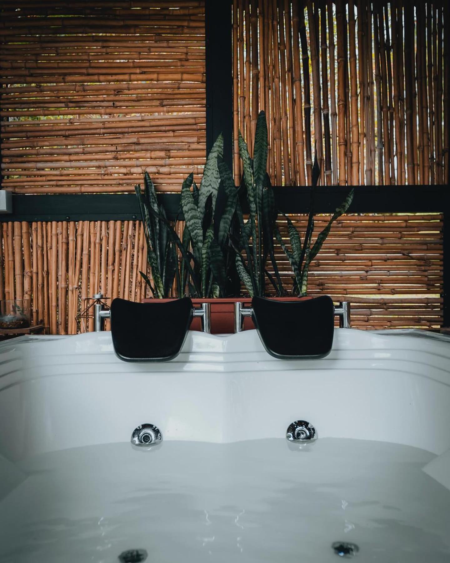 Cardinal Glamping Hotel Guatape Exterior photo